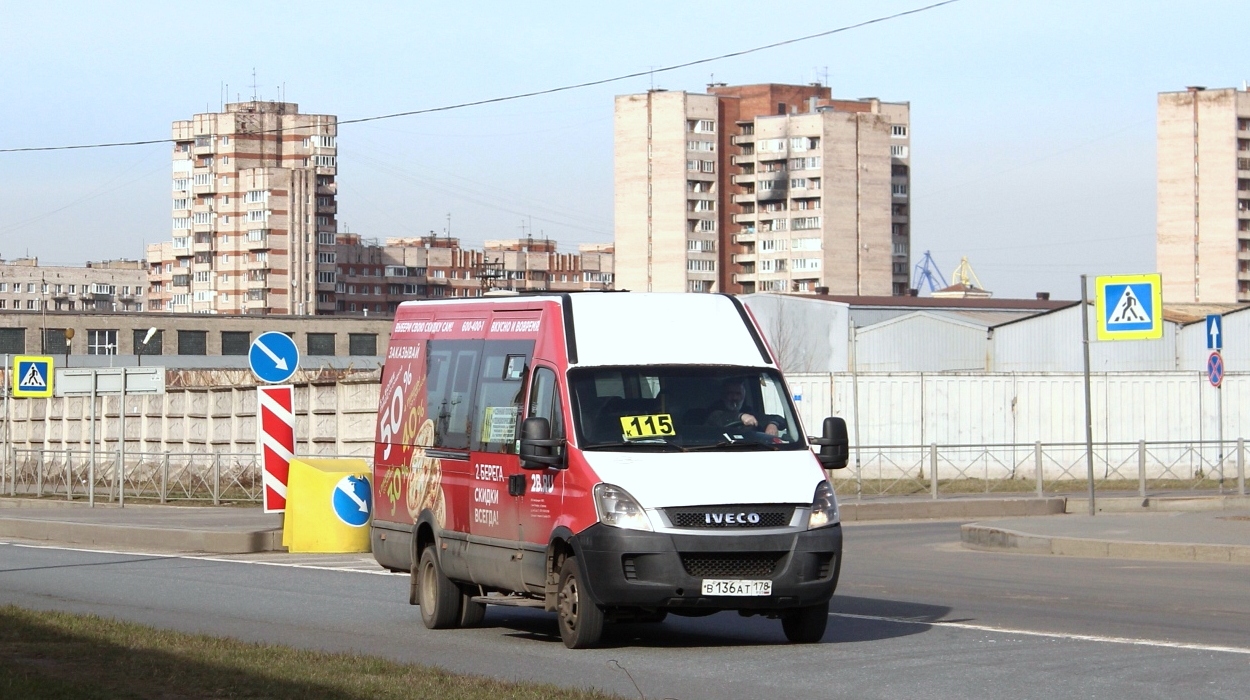 Санкт-Петербург, Нижегородец-2227UT (IVECO Daily) № 403