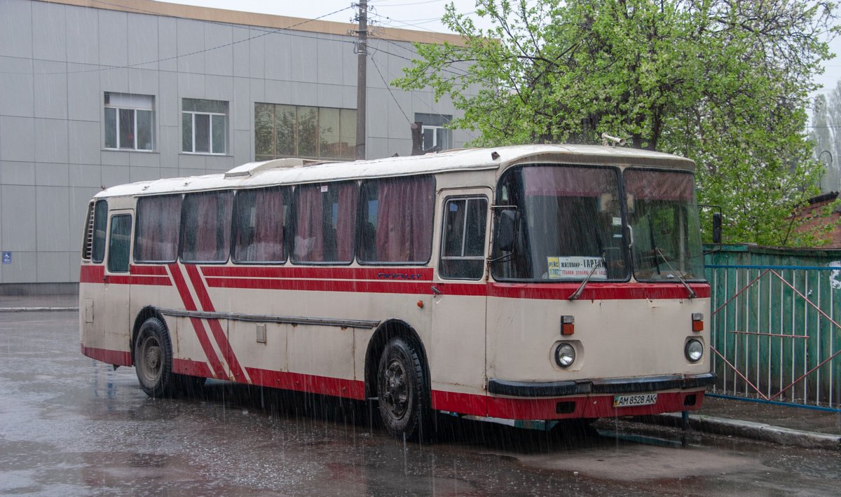 Житомирська область, ЛАЗ-699Р № AM 8528 AK