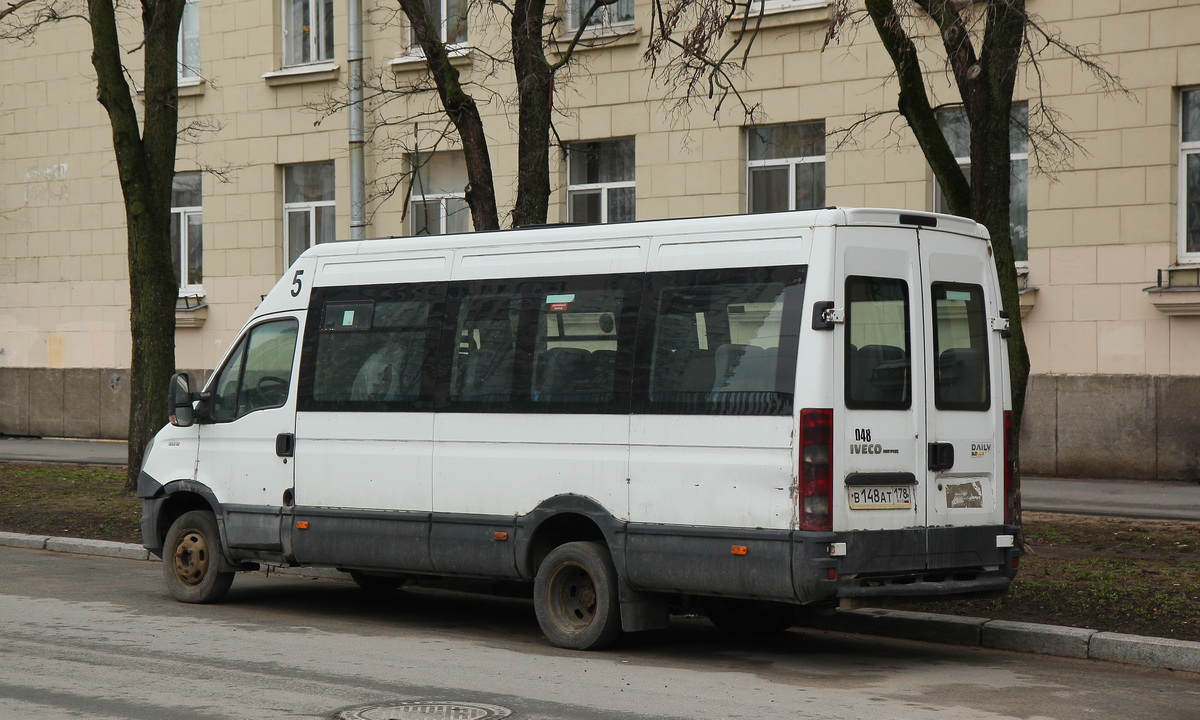 Санкт-Петербург, Нижегородец-2227UT (IVECO Daily) № В 148 АТ 178