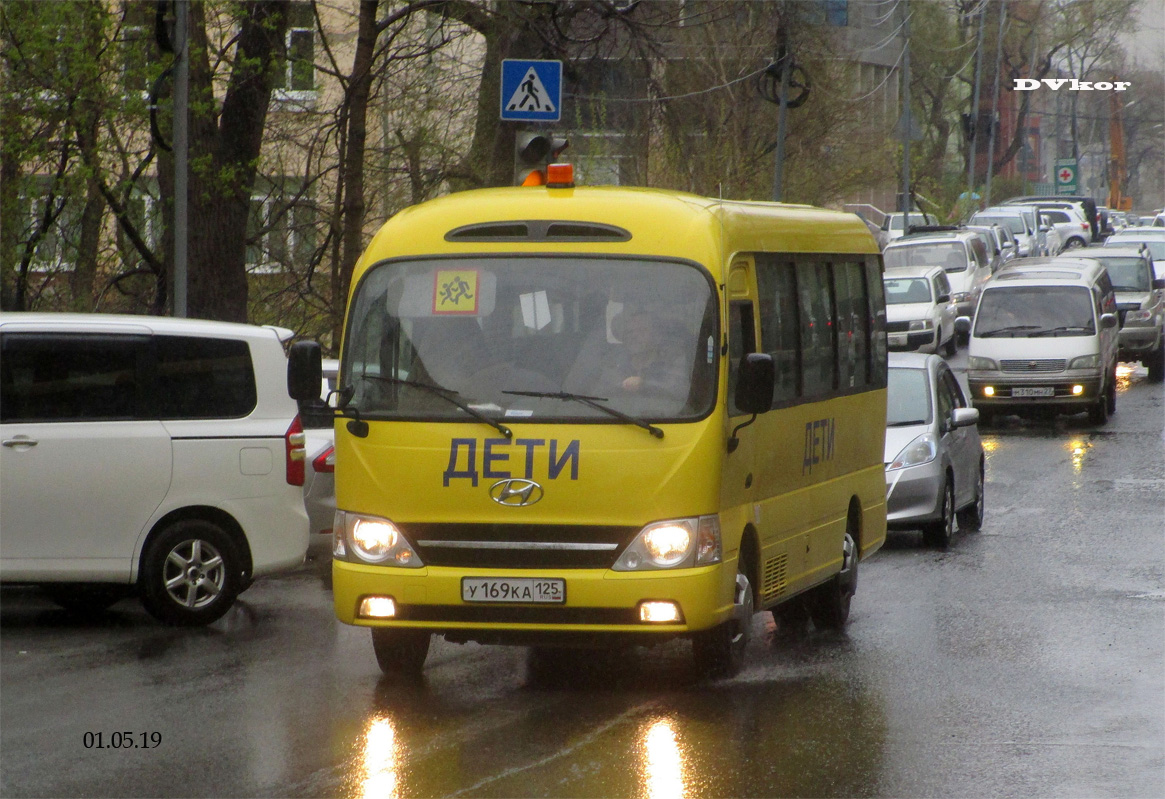 Приморский край, Hyundai County № У 169 КА 125