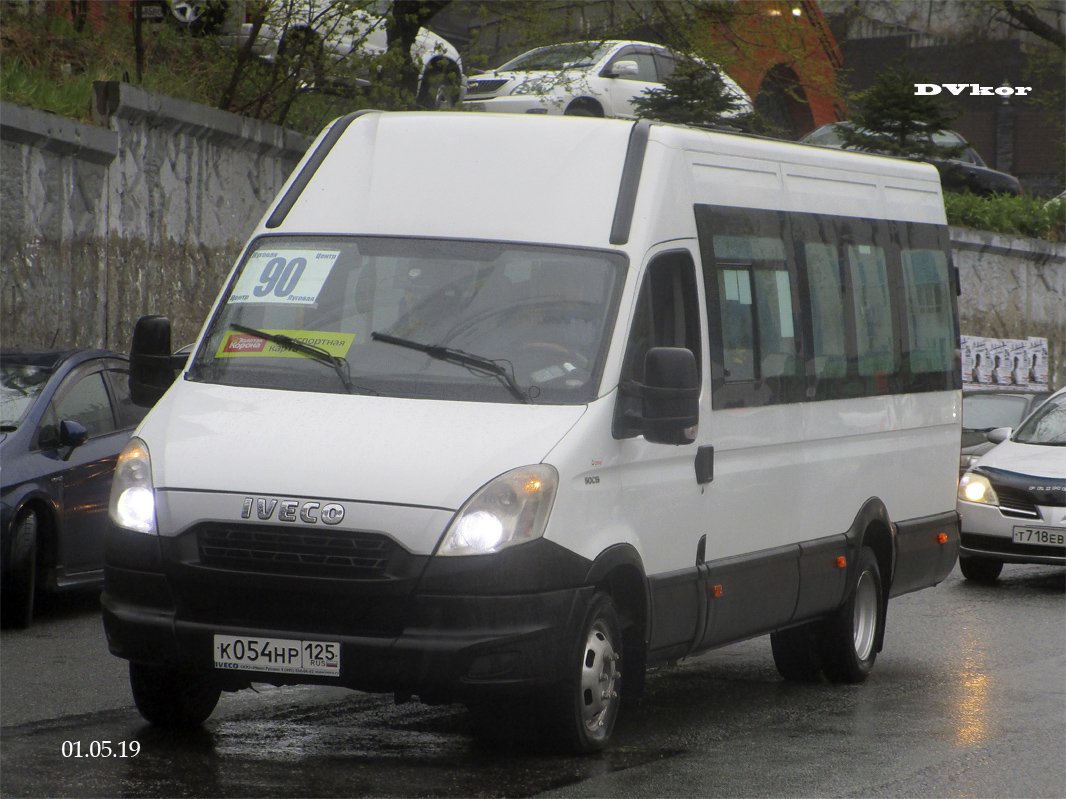 Приморский край, Нижегородец-2227UU (IVECO Daily) № К 054 НР 125