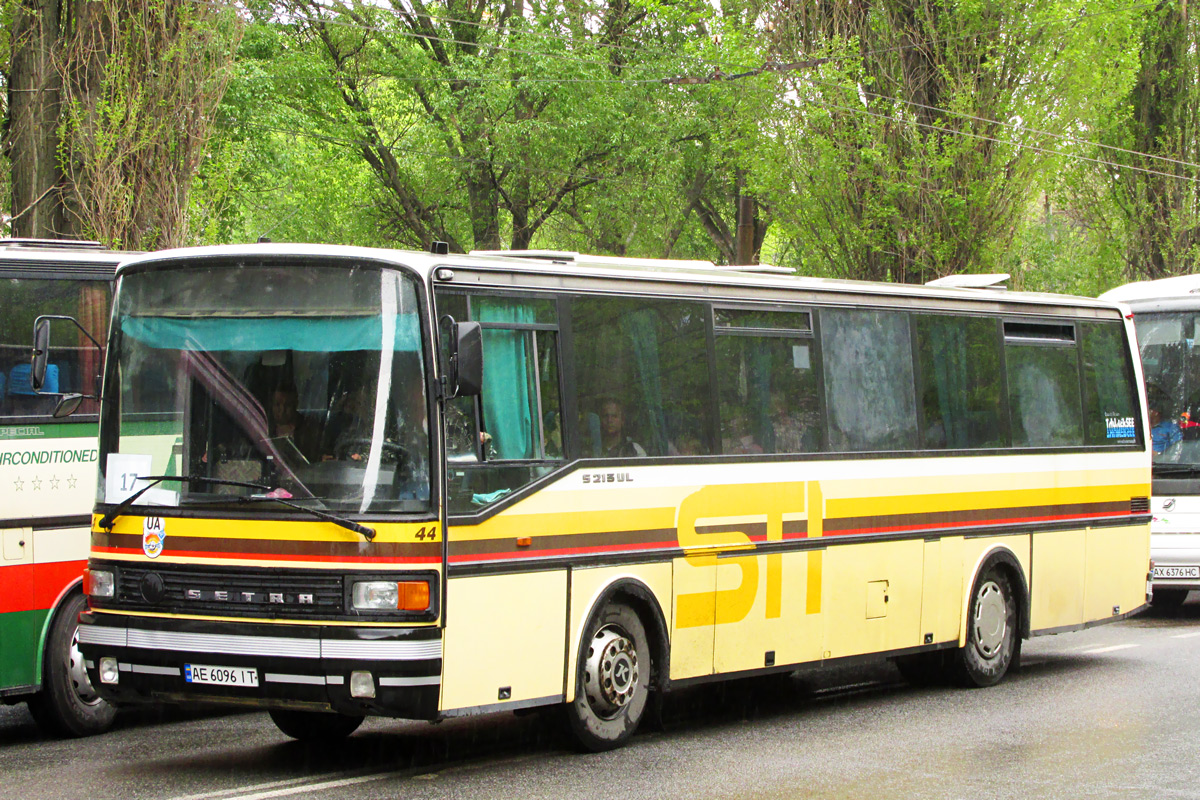 Obwód dniepropetrowski, Setra S213UL Nr AE 6096 IT