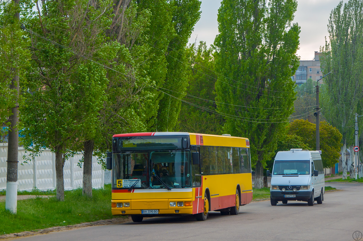 Кировоградская область, MAN A20 NÜ263 № BA 3390 BO; Кировоградская область, Mercedes-Benz Sprinter W903 312D № BA 6211 BM