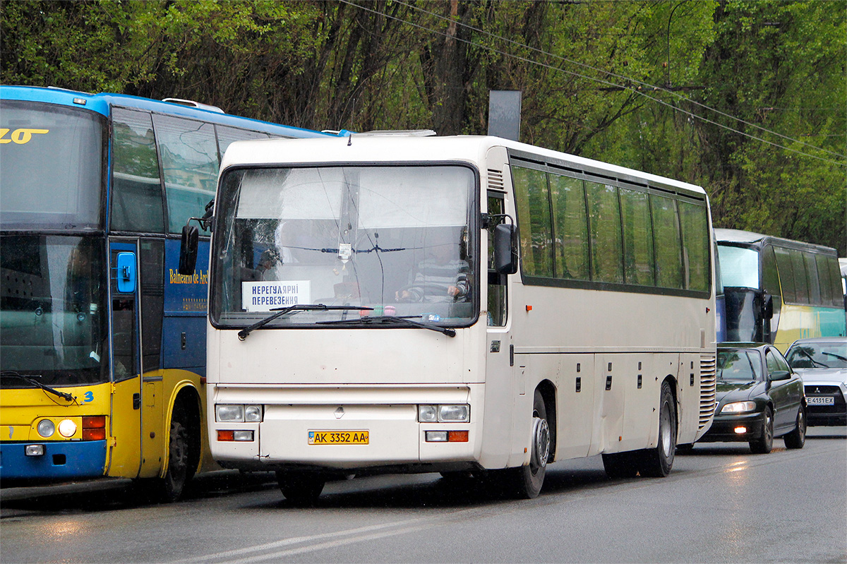 Днепропетровская область, Renault FR1 TE № AK 3352 AA