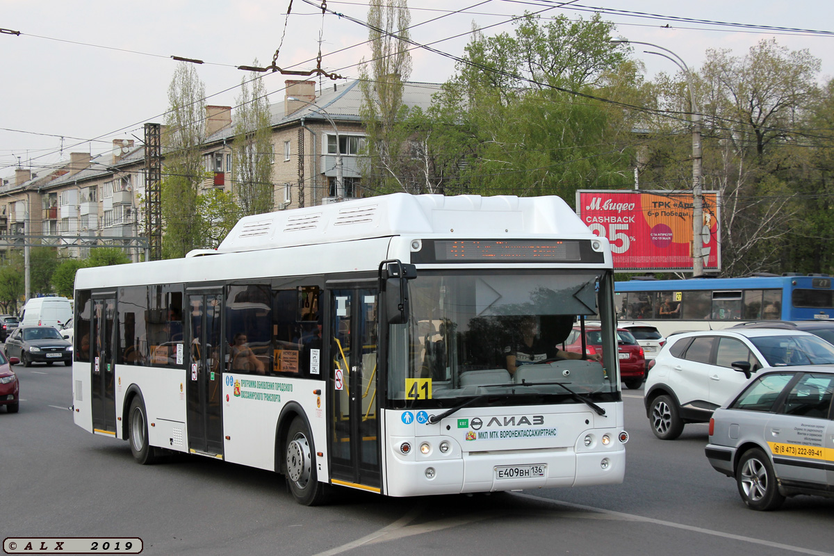 Воронежская область, ЛиАЗ-5292.67 (CNG) № Е 409 ВН 136