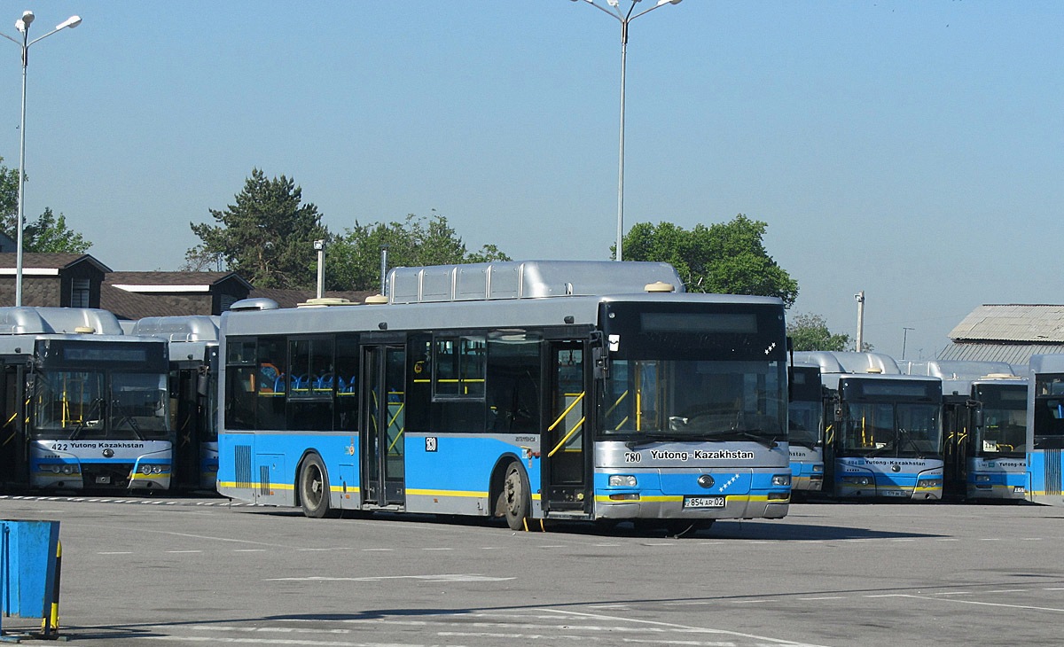 Алматы, Yutong ZK6118HGA № 780