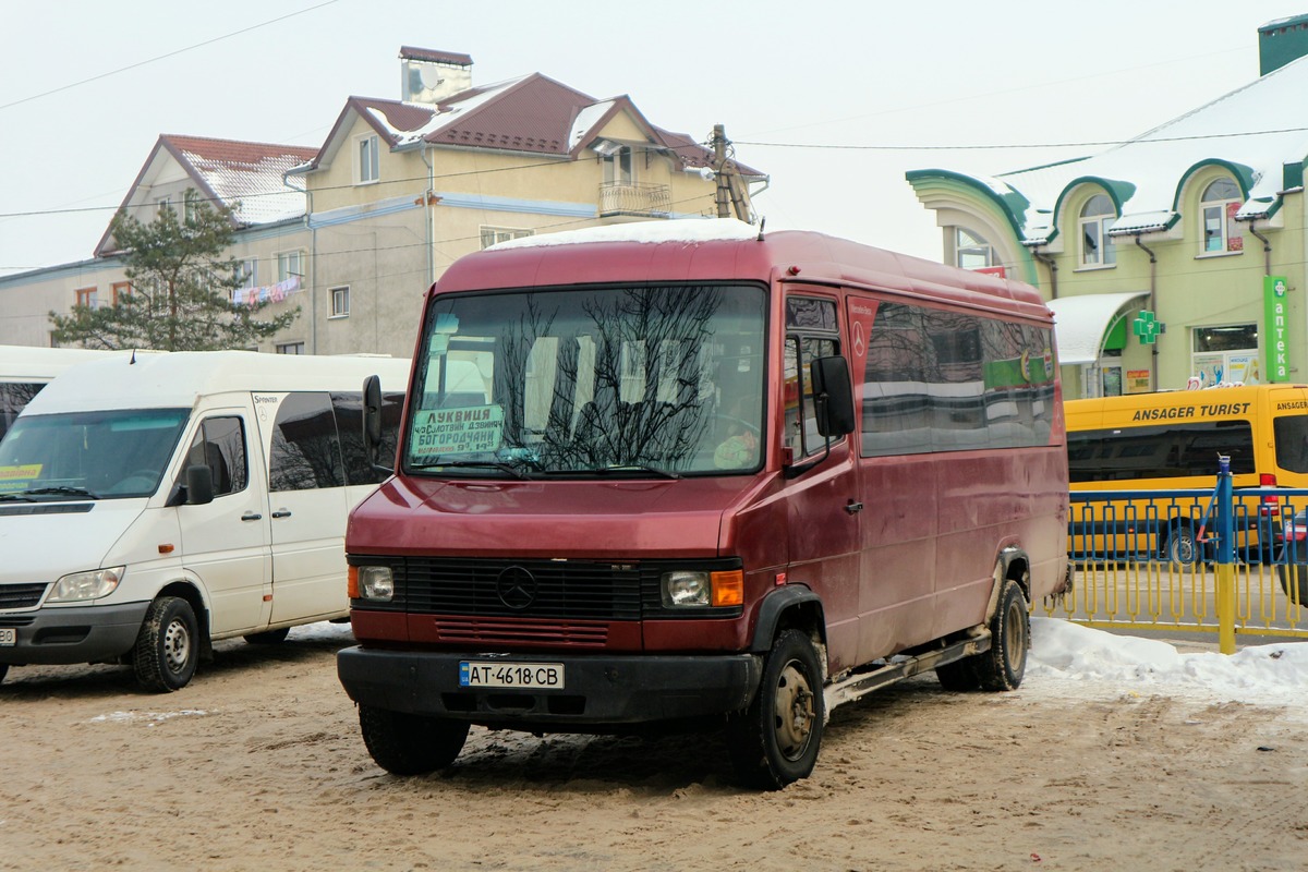 Ивано-Франковская область, Mercedes-Benz T2 811D № AT 4618 CB