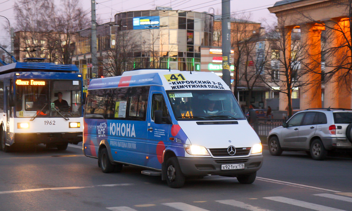 Санкт-Петербург, Луидор-223206 (MB Sprinter Classic) № Х 921 УХ 178