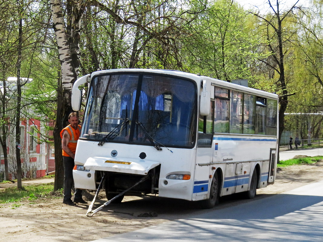 Вологодская область, ПАЗ-4230-02 (КАвЗ) № АВ 004 35