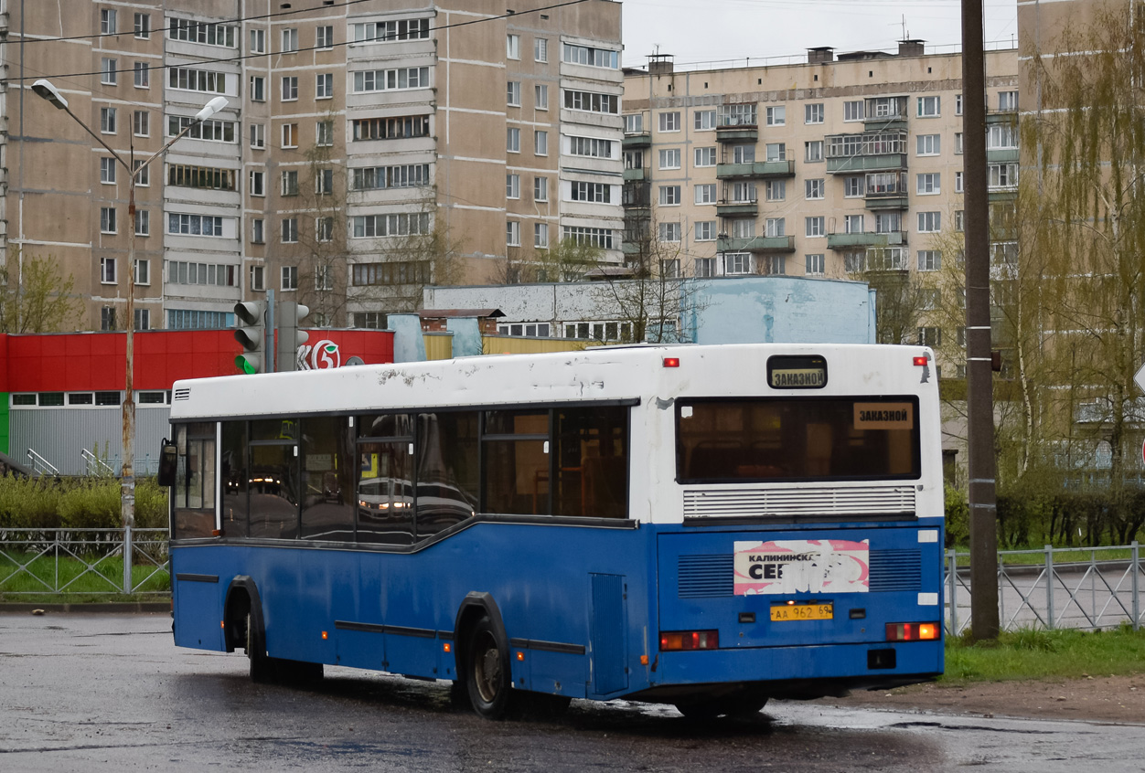 Тверская область, МАЗ-104.021 № АА 962 69