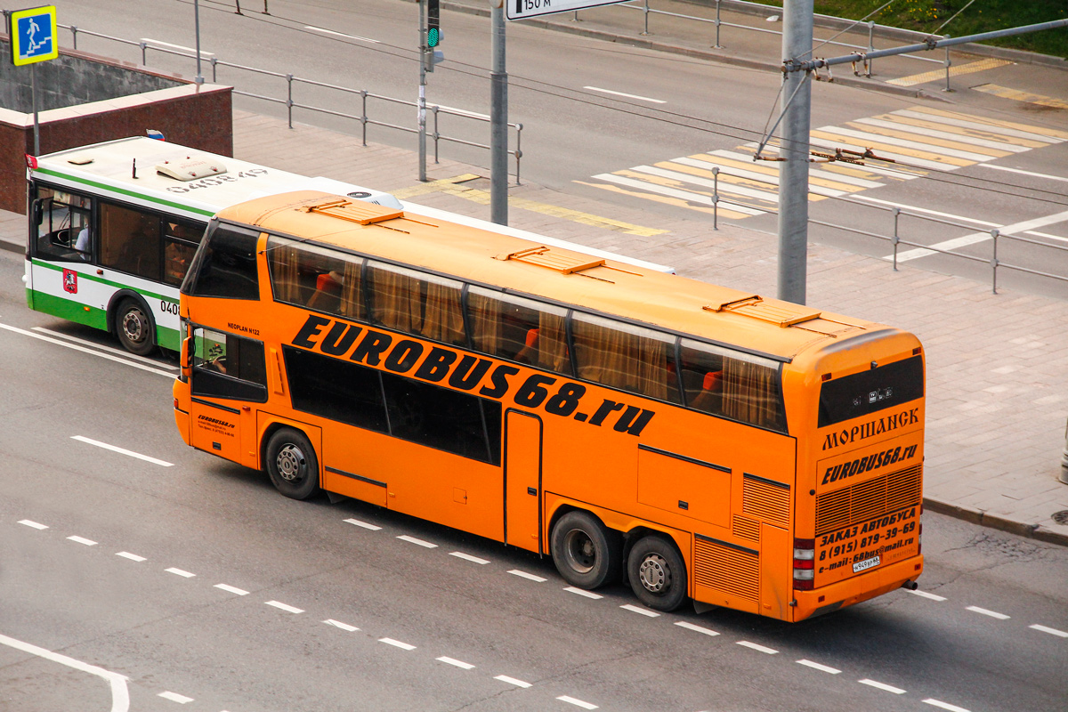 Obwód tambowski, Neoplan N122/3 Skyliner Nr Н 949 ВР 68