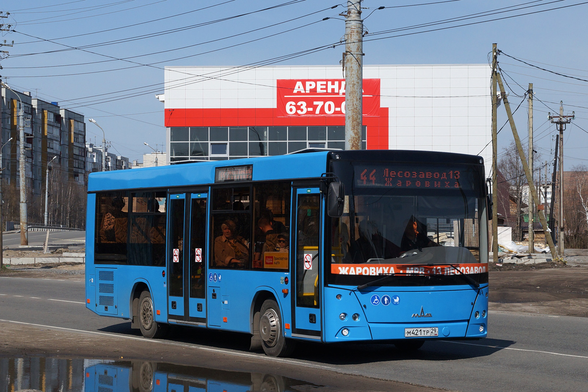 Архангельская область, МАЗ-206.086 № М 421 ТР 29