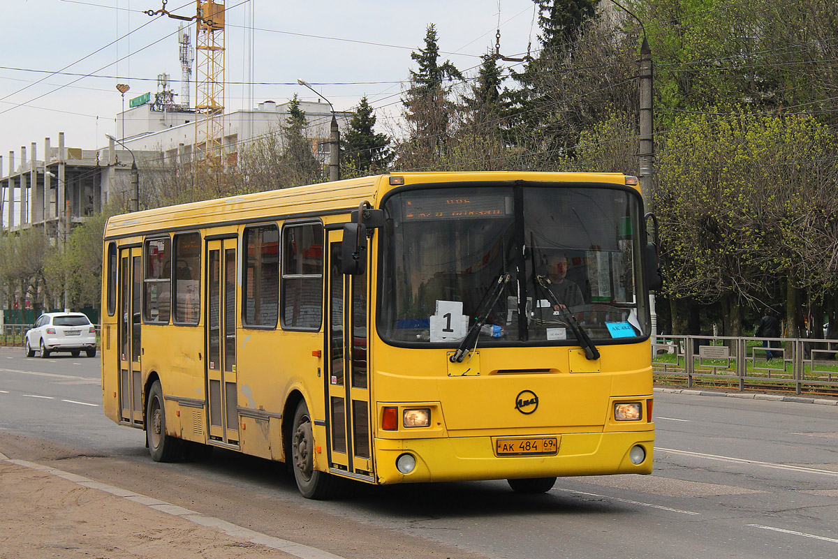 Тверская область, ЛиАЗ-5256.35 № АК 484 69