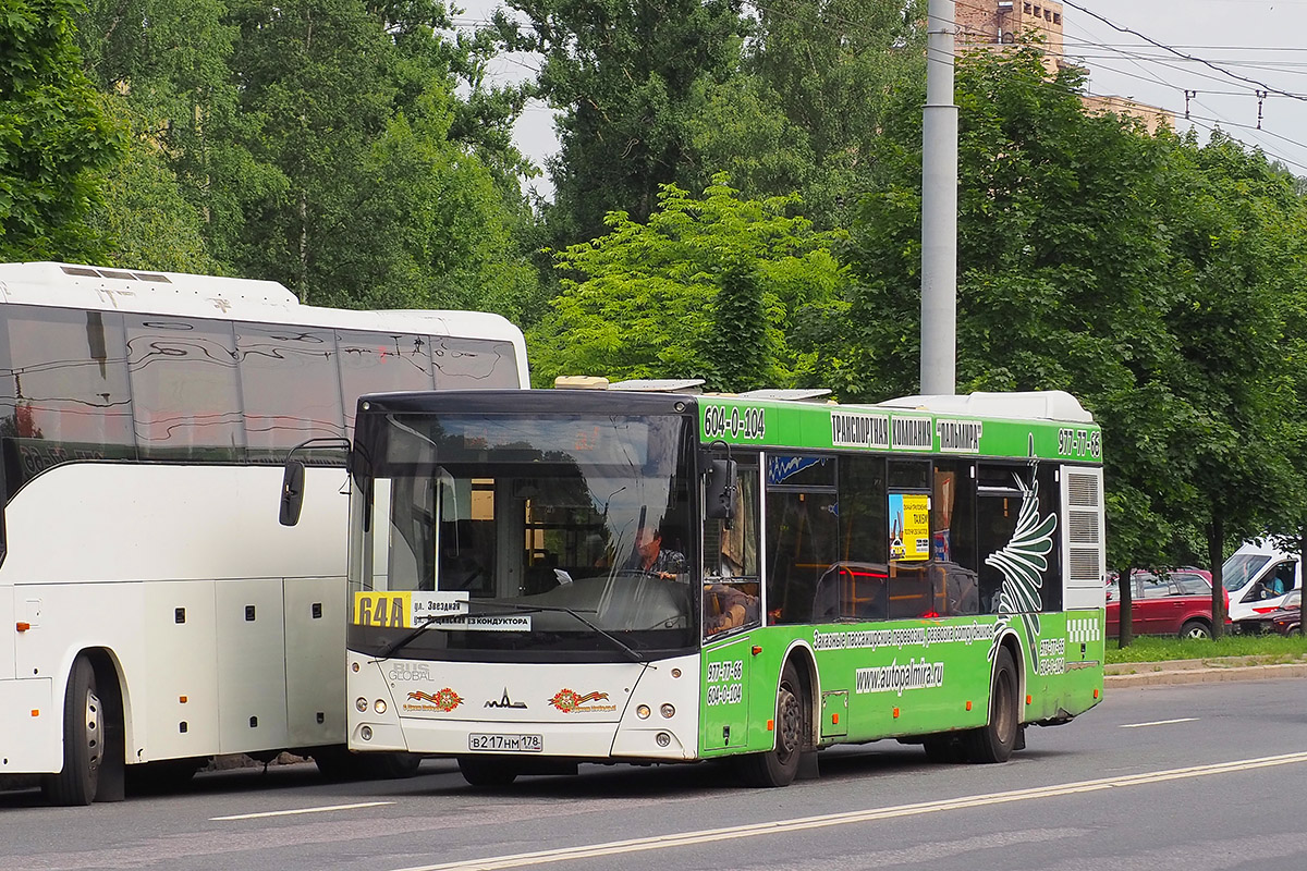 Санкт-Петербург, МАЗ-203.067 № В 217 НМ 178