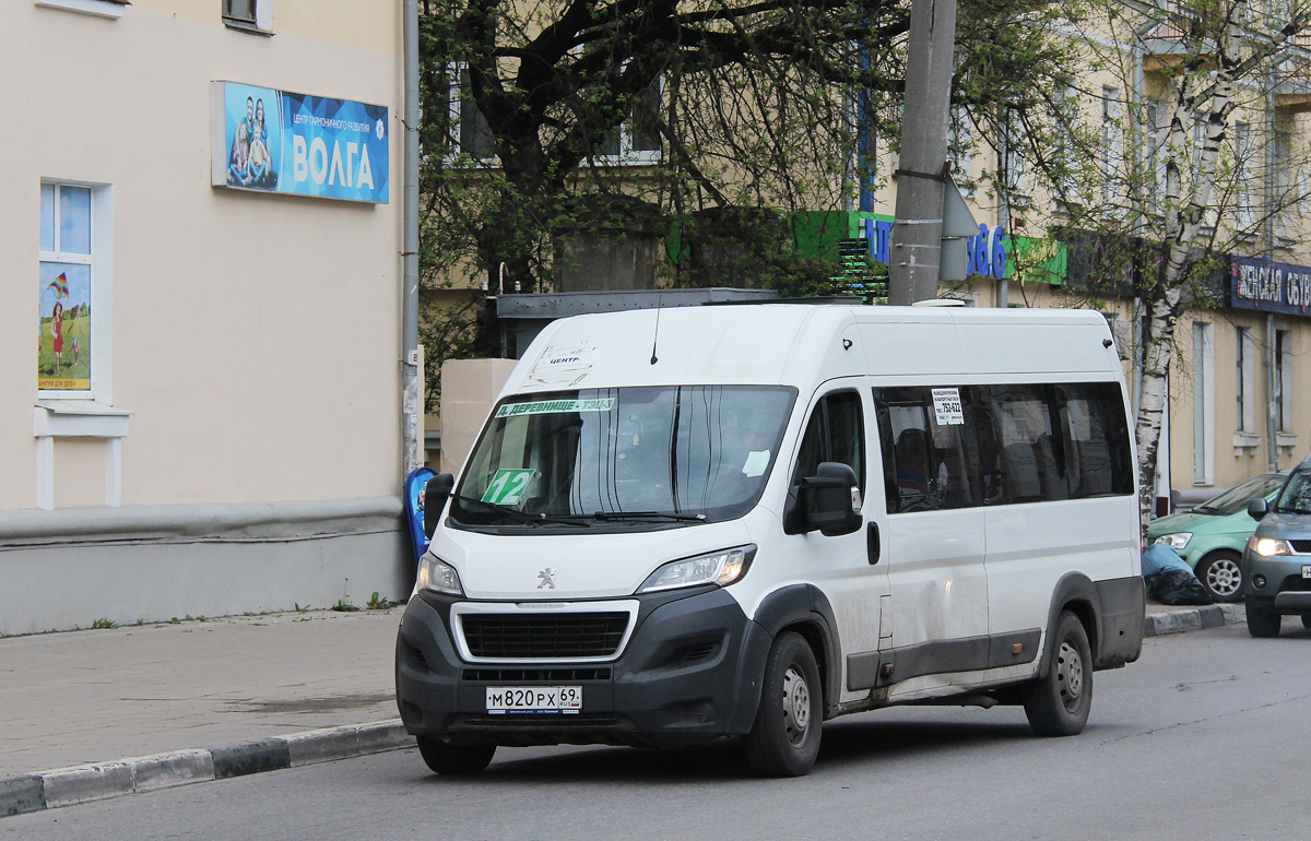 Тверская область, Нижегородец-2227SK (Peugeot Boxer) № М 820 РХ 69