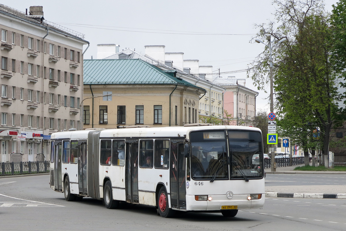 Pskovo sritis, Mercedes-Benz O345G Nr. 646