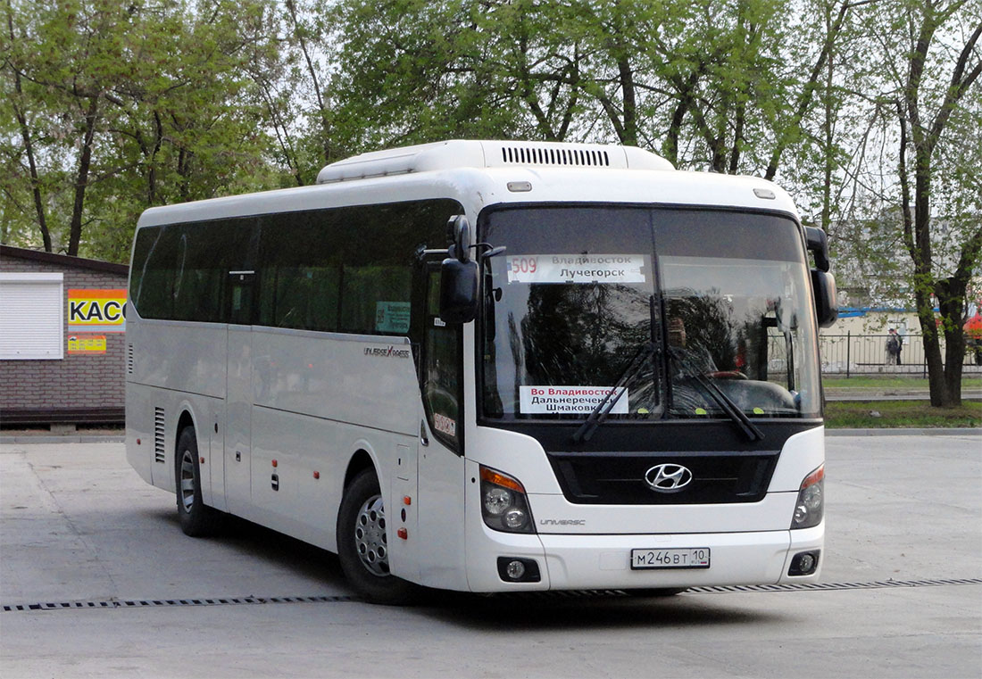 Приморский край, Hyundai Universe Space Luxury № М 246 ВТ 10