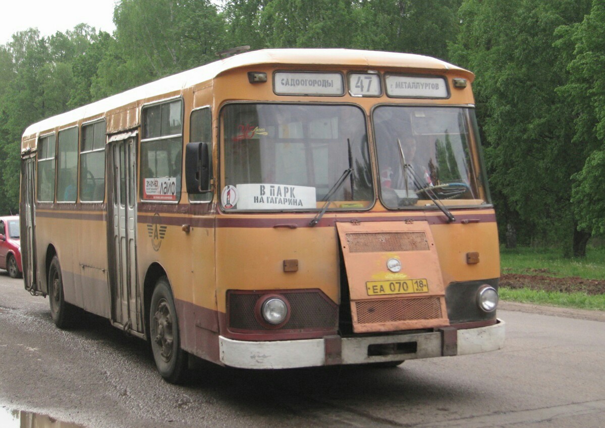 Udmurtia, LiAZ-677M Nr. ЕА 070 18