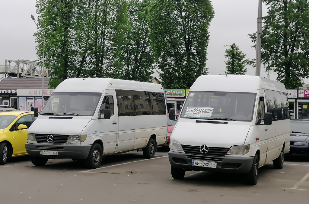 Волынская область, Mercedes-Benz Sprinter W903 313CDI № AE 6982 IM; Волынская область, Mercedes-Benz Sprinter W903 308D № AC 7115 AH