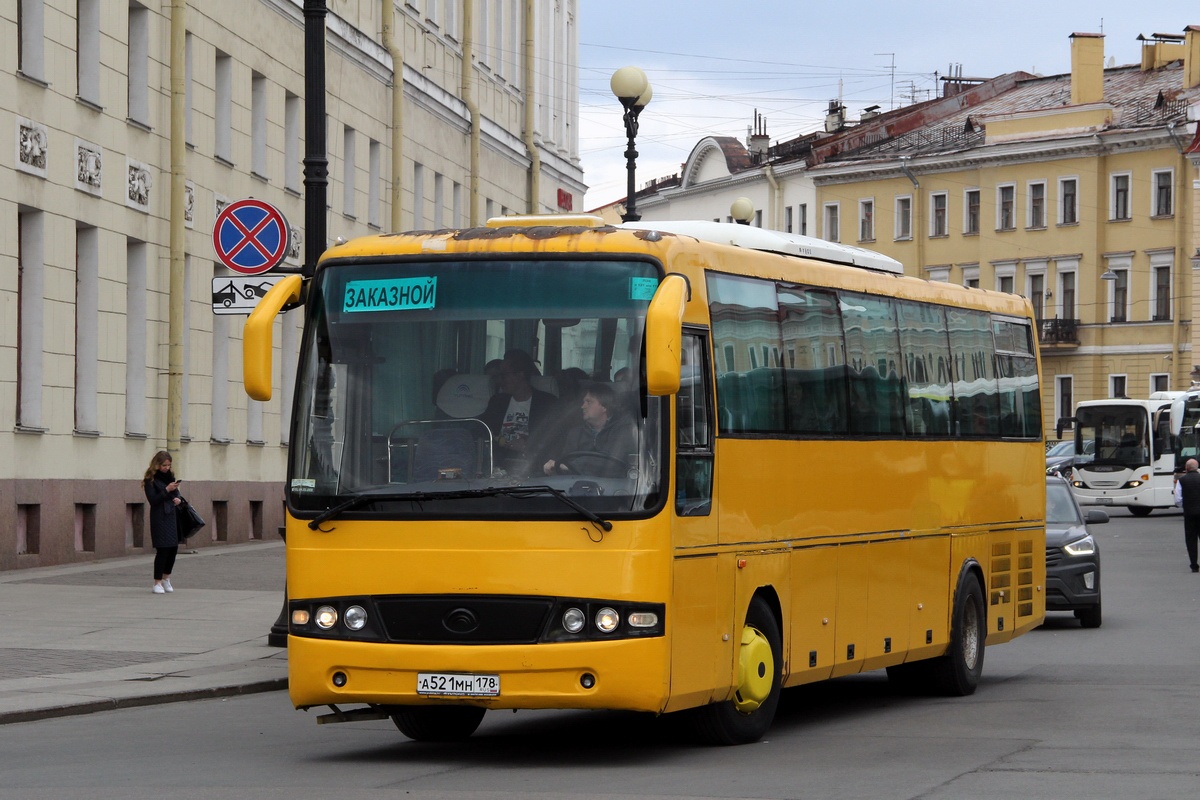 Санкт-Петербург, Yutong ZK6115HW № А 521 МН 178