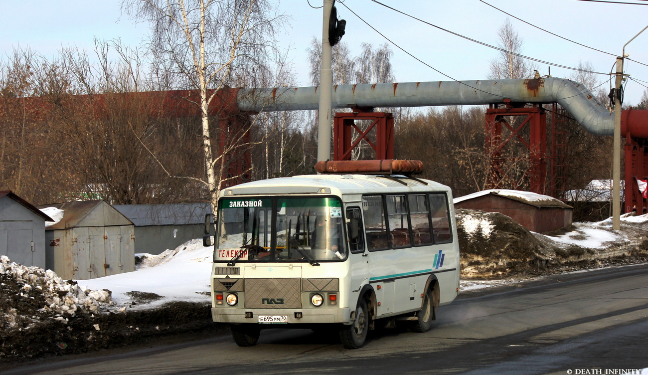 Томская область, ПАЗ-32053 № Е 695 УМ 70