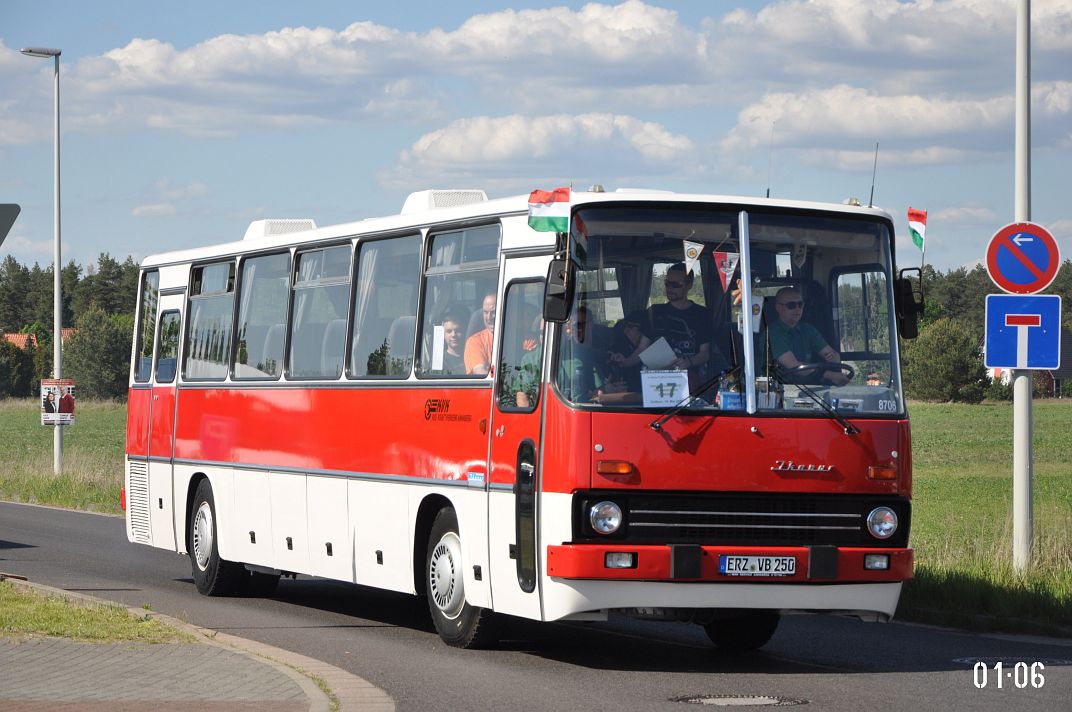 Saxony, Ikarus 250.67 # 13-8706; Brandenburg — 6. Ikarus-Bus-Treffen in Deutschland & Tag der offenen Tür  — Cottbus, 18.05.2019