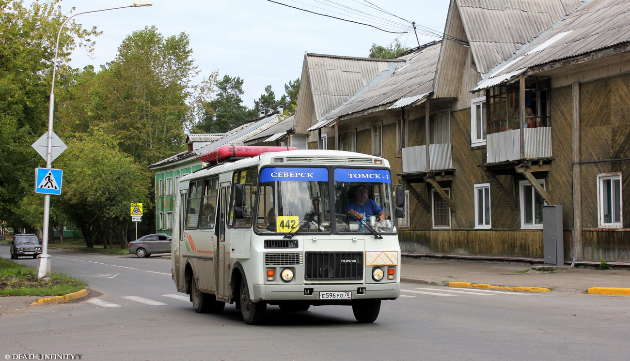 Томская область, ПАЗ-32054 № Е 596 УО 70