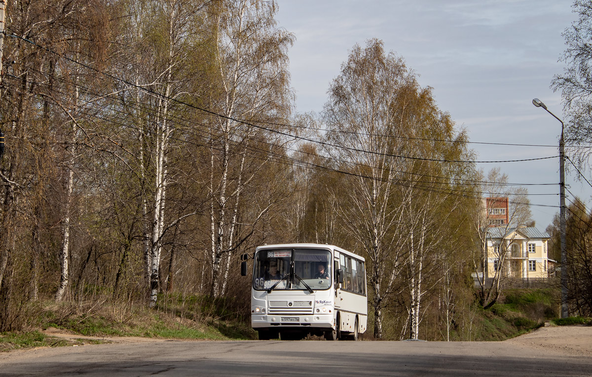 Ярославская область, ПАЗ-320402-05 № Е 597 ВО 76