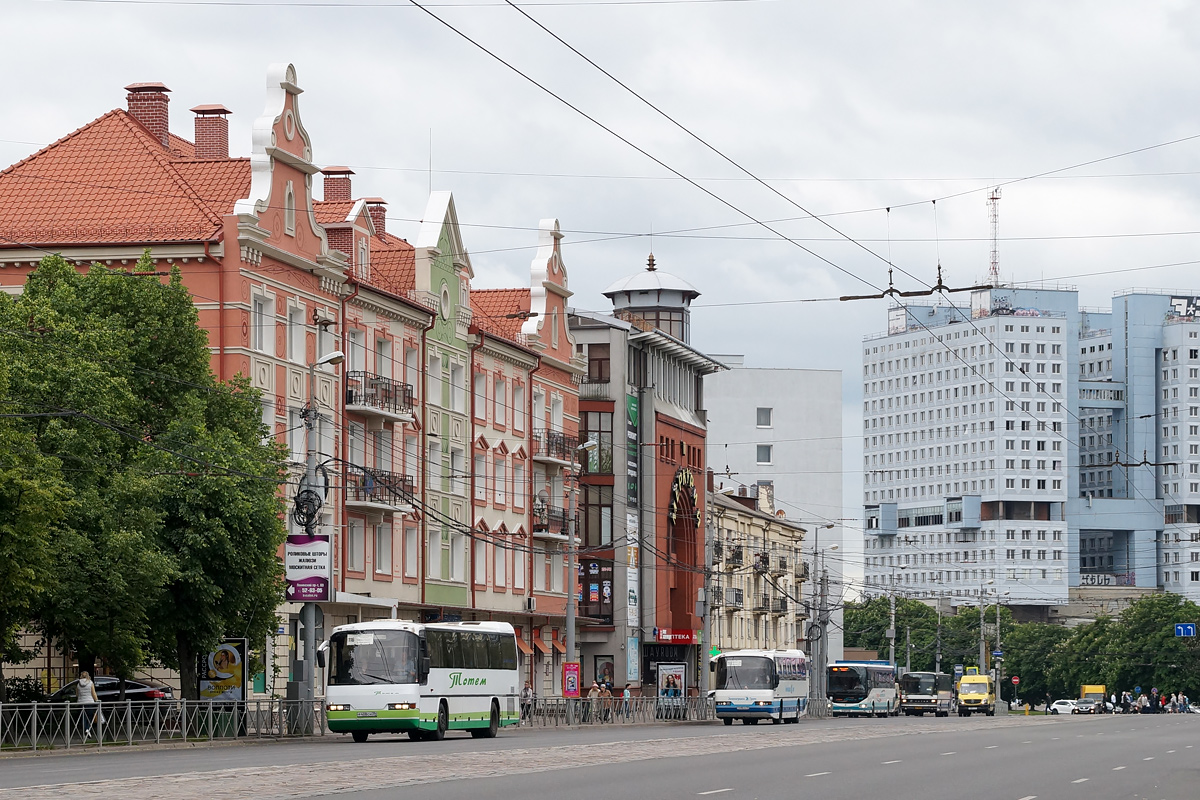 Калининградская область, Neoplan N316Ü Transliner № Р 408 СН 39; Калининградская область — Разные фотографии