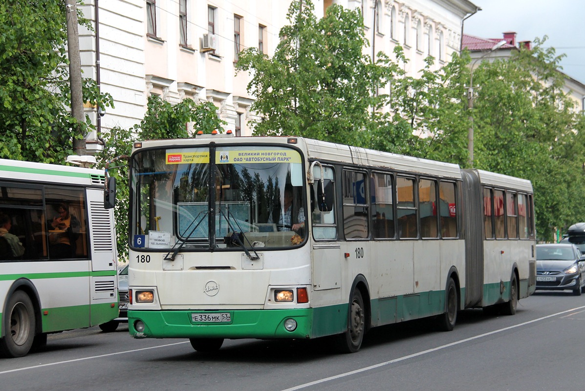 Новгородская область, ЛиАЗ-6212.00 № 180