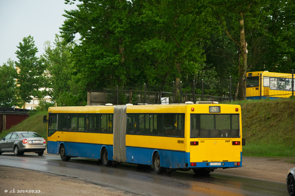 Литва, Mercedes-Benz O405G № 525