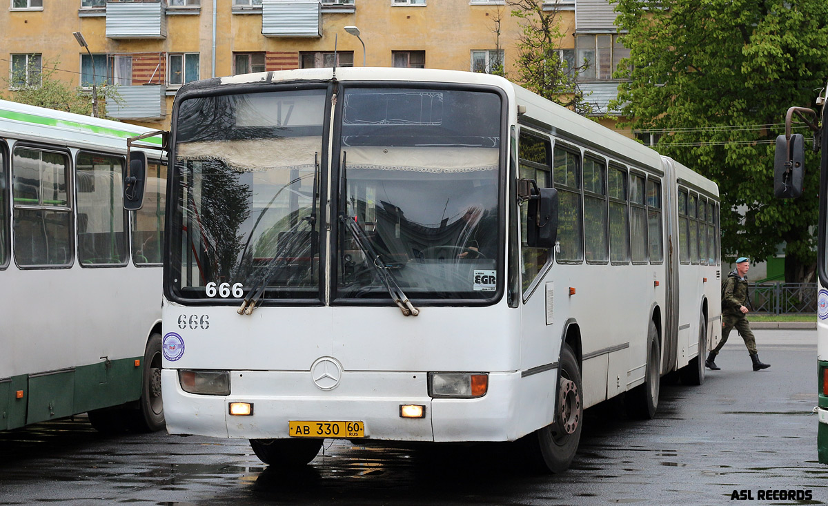 Псковская область, Mercedes-Benz O345G № 666