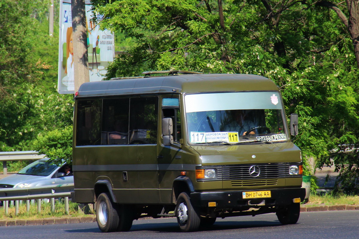 Odessa region, Mercedes-Benz T2 709D Nr. BH 0746 AA — Foto — Busverkehr