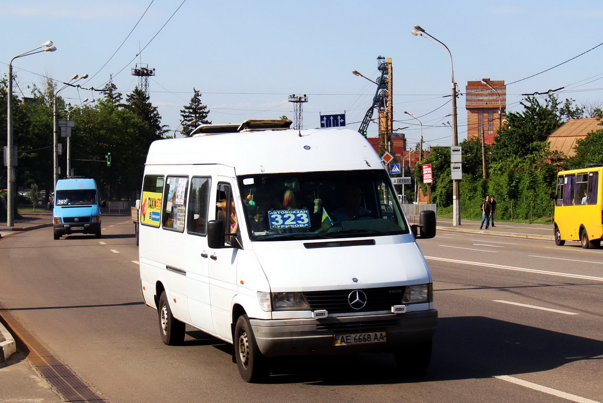 Днепропетровская область, Mercedes-Benz Sprinter W903 312D № 64402