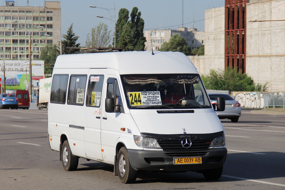 Днепропетровская область, Mercedes-Benz Sprinter W906 313CDI № AE 0039 AB