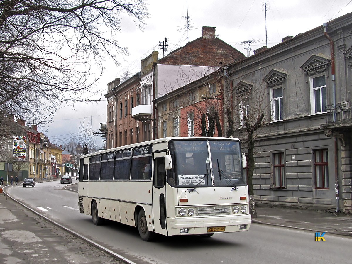 Черновицкая область, Ikarus 256.50E № CE 0969 AA