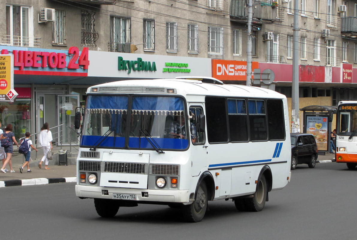 Nizhegorodskaya region, PAZ-32053 # Н 354 УУ 152