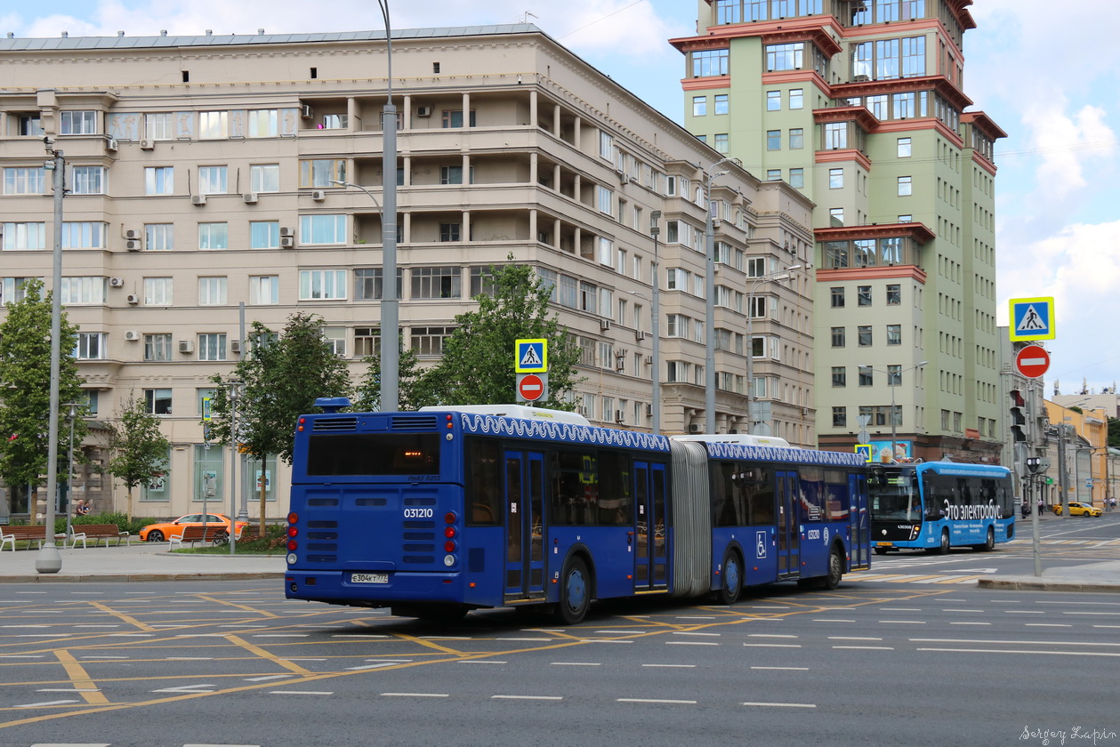 Москва, ЛиАЗ-6213.22 № 031210