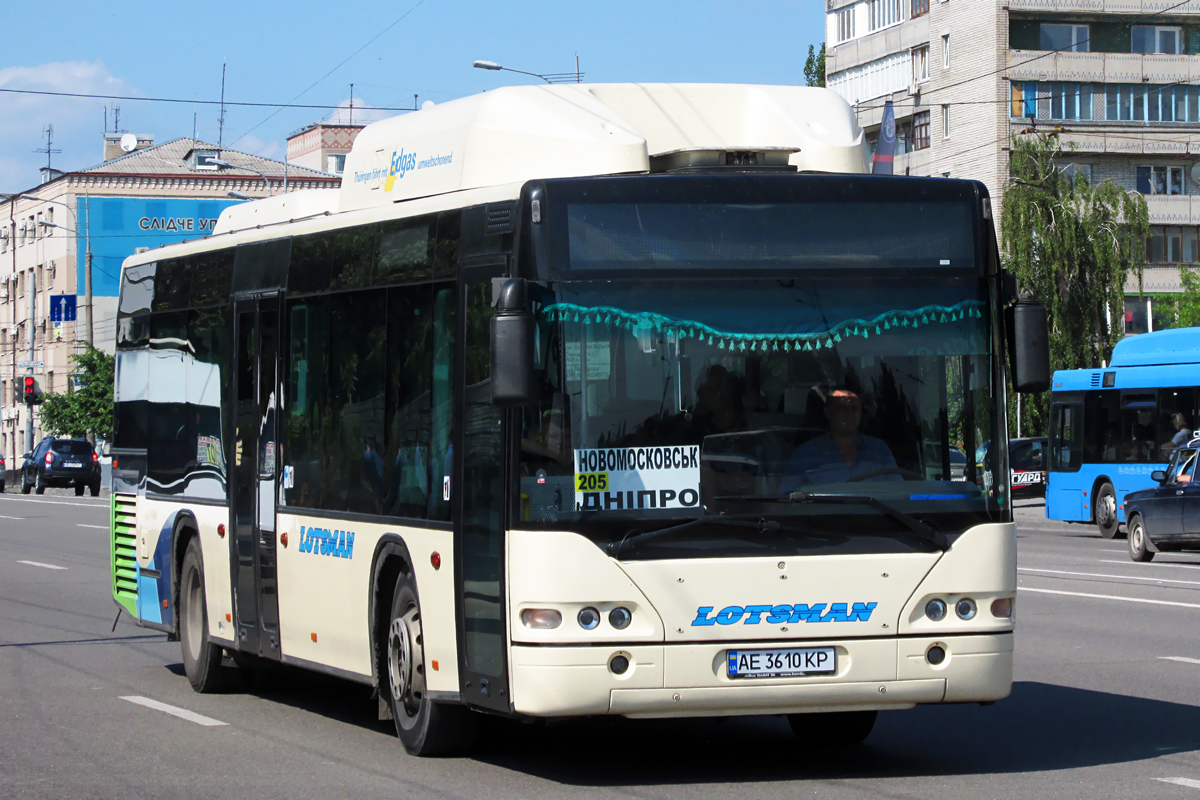 Dnepropetrovsk region, Neoplan PD4 N4416Ü CNG Centroliner sz.: 21