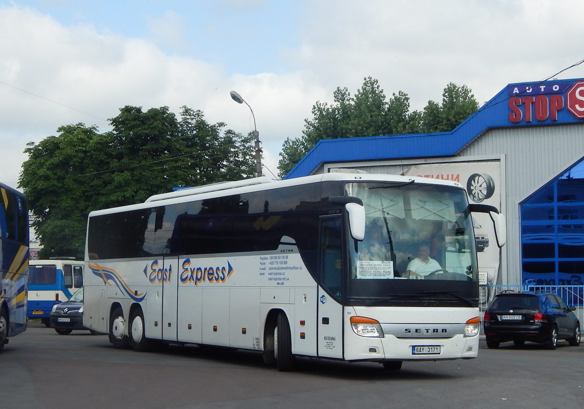 Чехия, Setra S417GT-HD № 6AY 3171