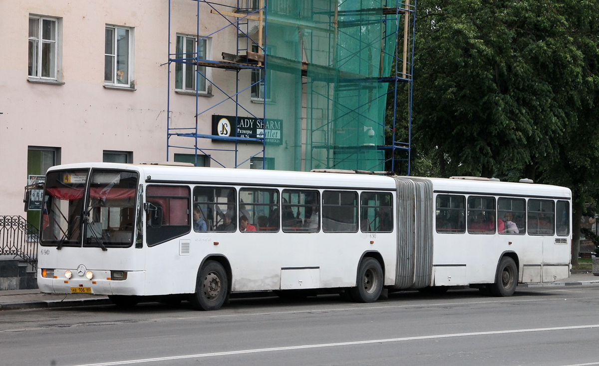 Псковская область, Mercedes-Benz O345G № 690