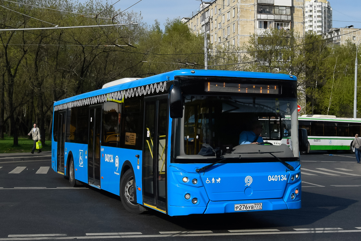 Moscow, LiAZ-5292.22 (2-2-2) # 040134