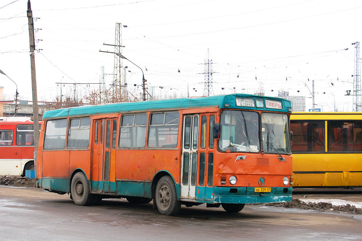 Тверская область, ЛАЗ-42021 № АЕ 329 69; Тверская область — Тверской автовокзал