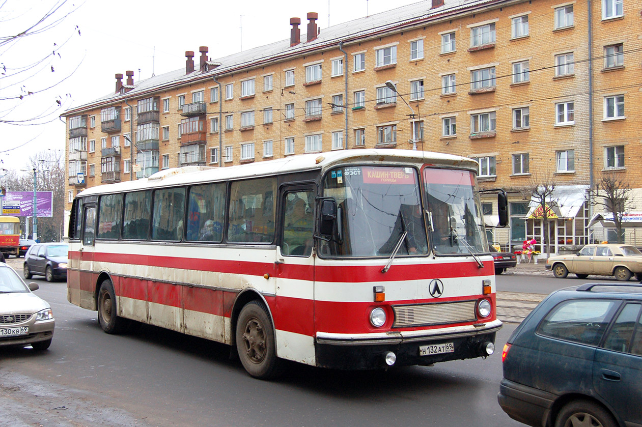 Тверская область, ЛАЗ-699Р № Н 132 АТ 69; Тверская область — Междугородние автобусы (2000 — 2009 гг.)