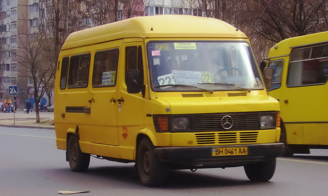 Odessa region, Mercedes-Benz T1 310D sz.: BH 0461 AA