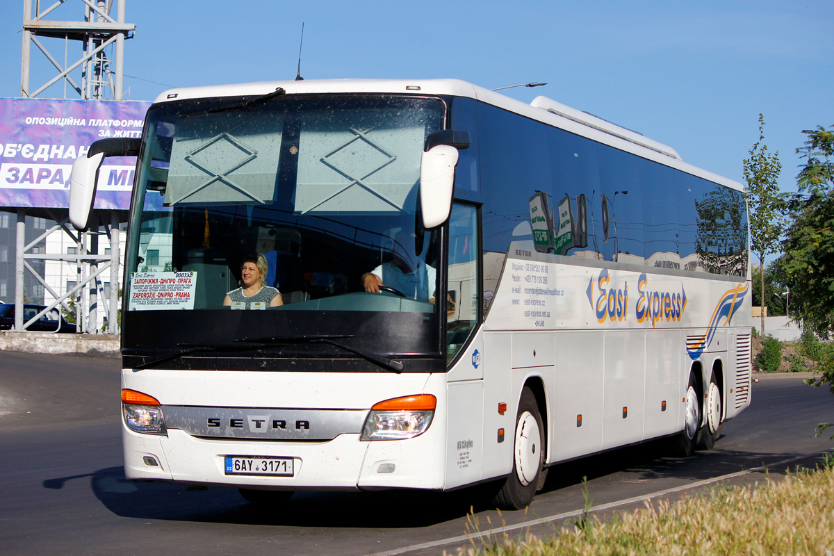 Чехия, Setra S417GT-HD № 6AY 3171