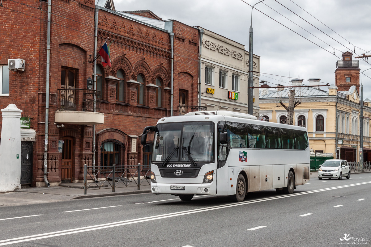 Татарстан, Hyundai Universe Space Luxury № Р 070 РР 116