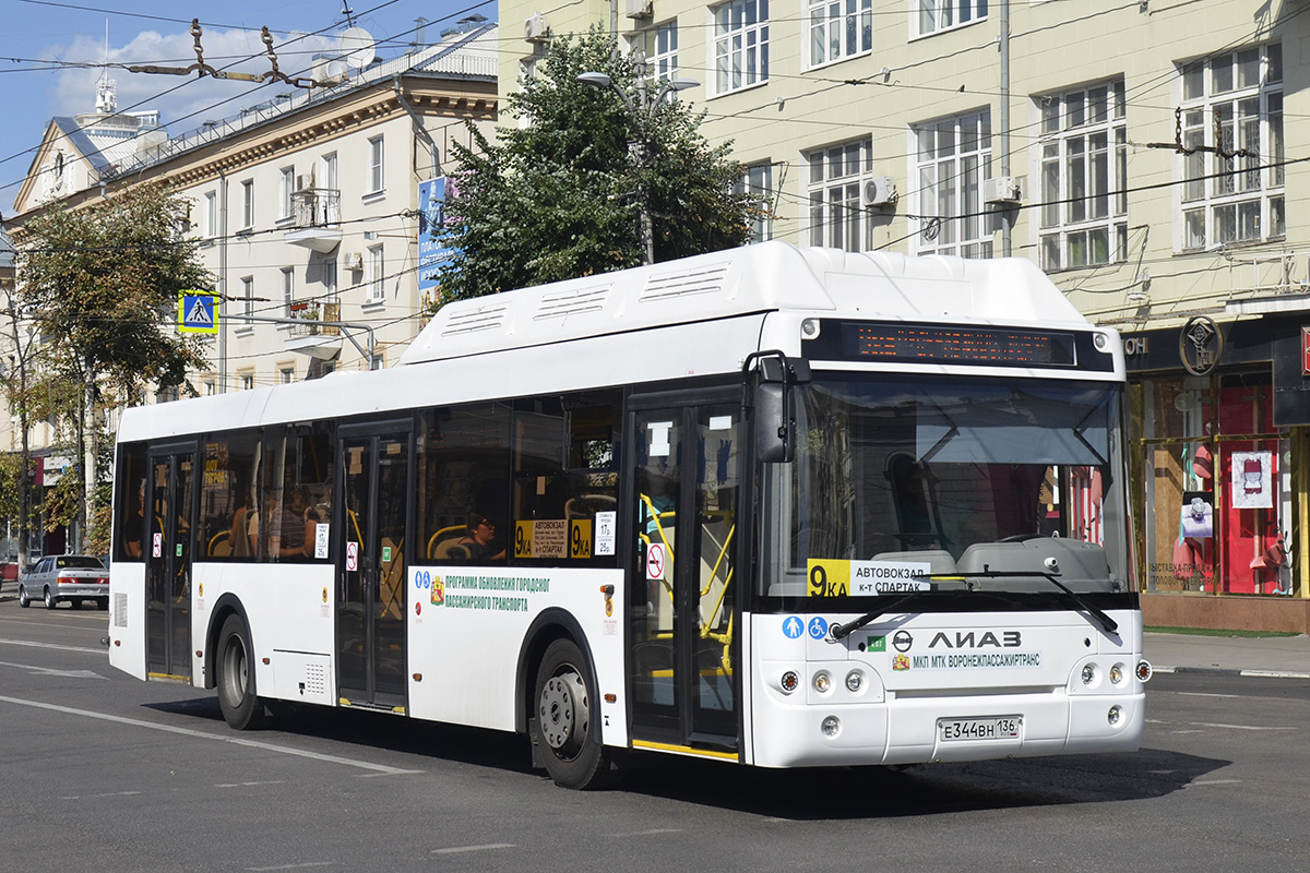 Воронежская область, ЛиАЗ-5292.67 (CNG) № Е 344 ВН 136