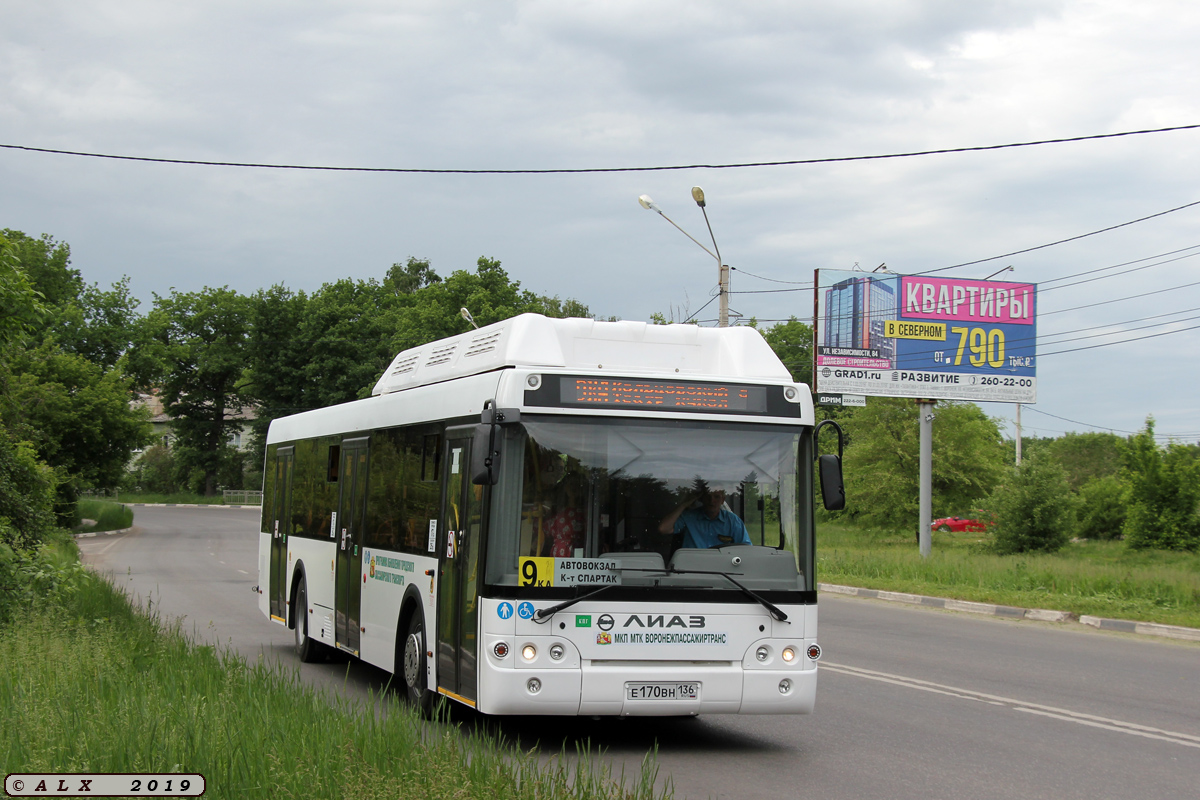 Воронежская область, ЛиАЗ-5292.67 (CNG) № Е 170 ВН 136