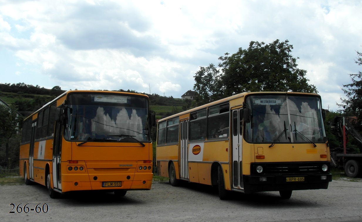 Венгрия, Ikarus C56.42 № FLM-553; Венгрия, Ikarus 266 (Borsod Volán) № BPR-695; Венгрия — Фототуры